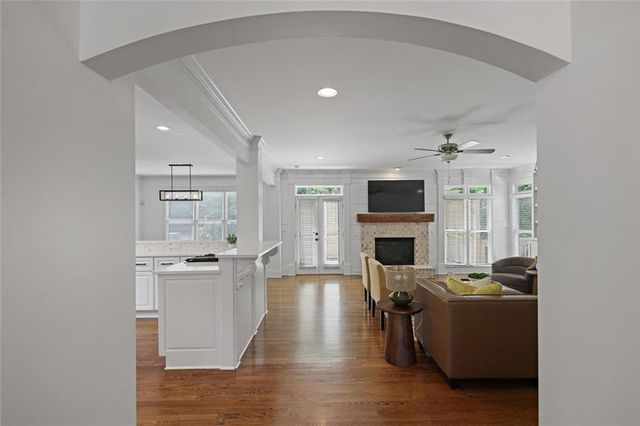 7989 Magnolia Square, Atlanta, GA 30350