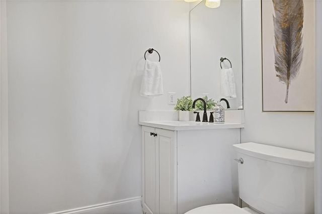 7989 Magnolia Square, Atlanta, GA 30350