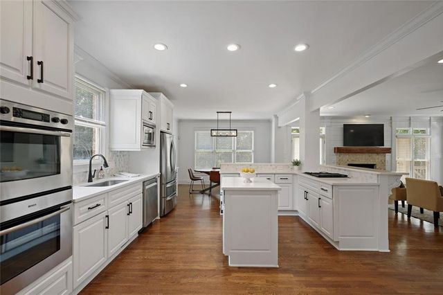 7989 Magnolia Square, Atlanta, GA 30350