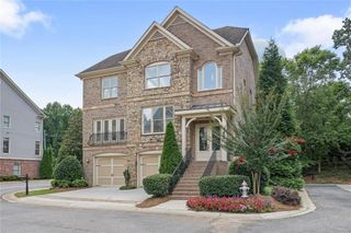 7989 Magnolia Square, Atlanta, GA 30350
