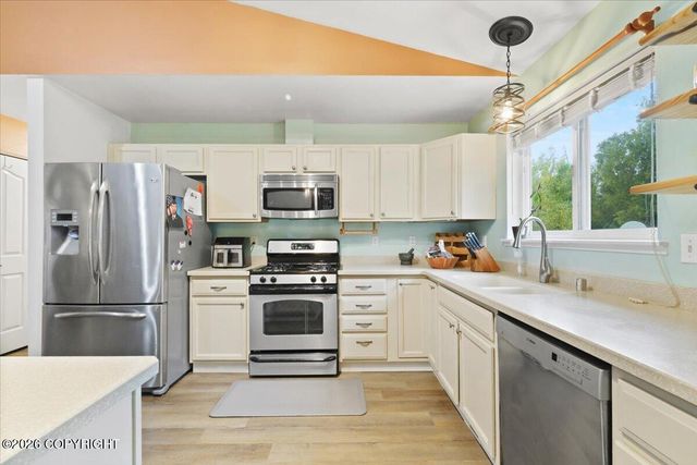 5168 E Bideford Boulevard, Palmer, AK 99645