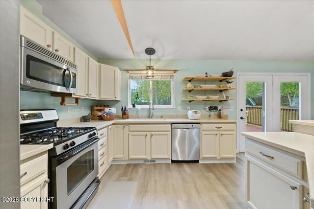 5168 E Bideford Boulevard, Palmer, AK 99645