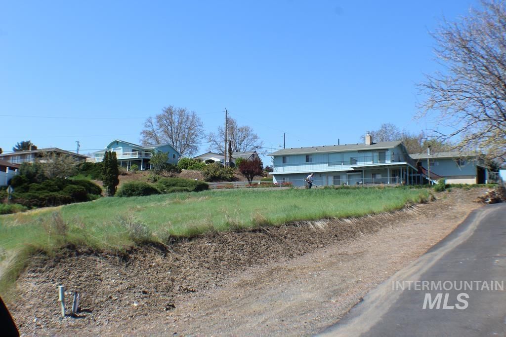 NNA Highline Court, Clarkston, WA 99402 photo 2