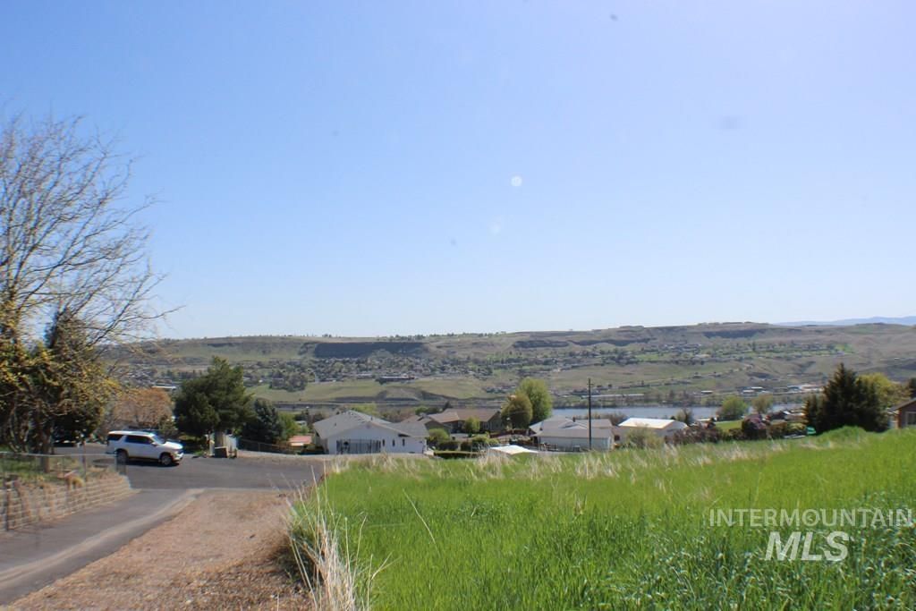 NNA Highline Court, Clarkston, WA 99402 photo 5