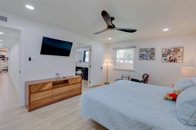3631 Coral Gables Drive, Dallas, TX 75229