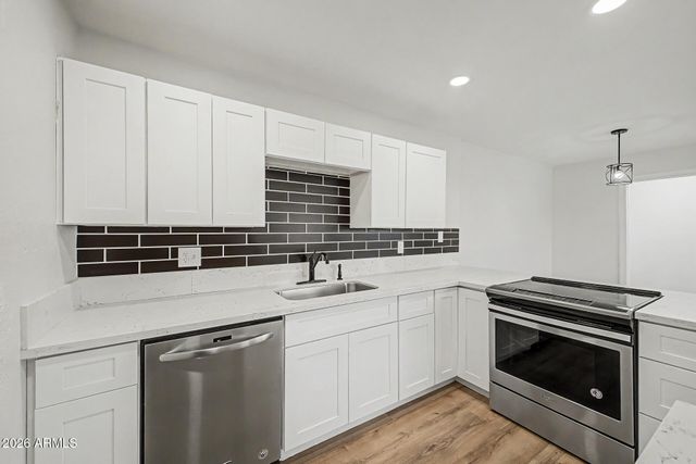 442 S 32ND Place, Mesa, AZ 85204