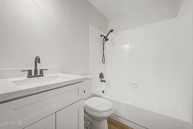 442 S 32ND Place, Mesa, AZ 85204