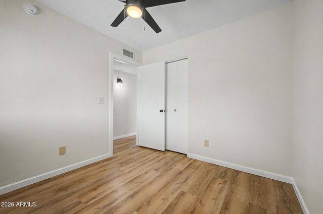442 S 32ND Place, Mesa, AZ 85204