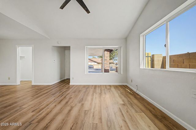 442 S 32ND Place, Mesa, AZ 85204
