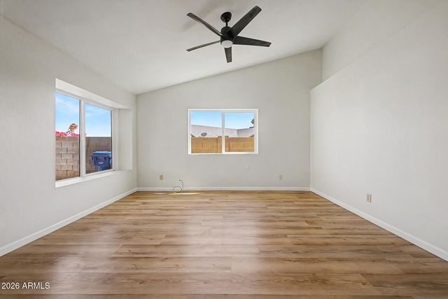 442 S 32ND Place, Mesa, AZ 85204