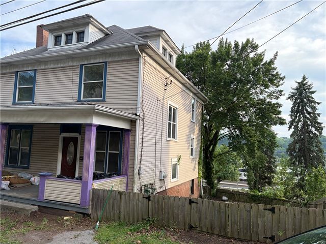 580 4th Ave, Freedom, PA 15042