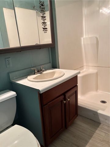 580 4th Ave, Freedom, PA 15042
