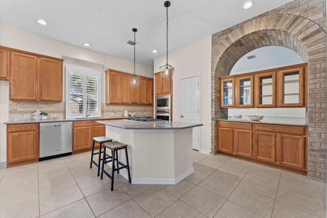 12530 Fern Creek Trail, Humble, TX 77346