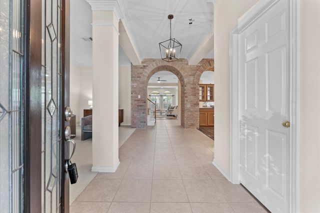 12530 Fern Creek Trail, Humble, TX 77346