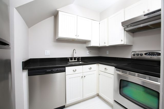 12 Claremont Park 3, Boston, MA 02118