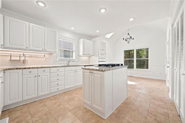 1632 Oakwood Court, Marietta, GA 30066