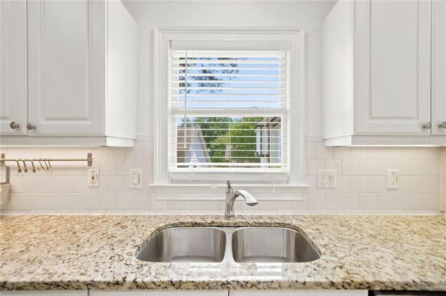 1632 Oakwood Court, Marietta, GA 30066
