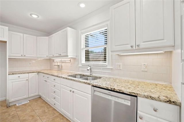 1632 Oakwood Court, Marietta, GA 30066