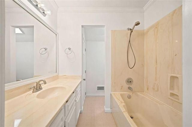 1632 Oakwood Court, Marietta, GA 30066