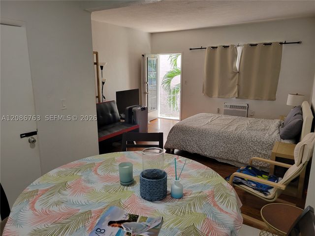 1551 Michigan Ave 11, Miami Beach, FL 33139