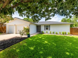 2800 Cornish CIR, Austin, TX 78745