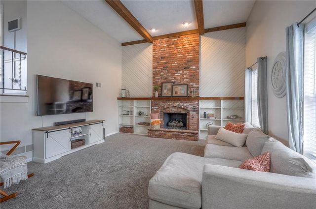 7908 Park Street, Lenexa, KS 66215