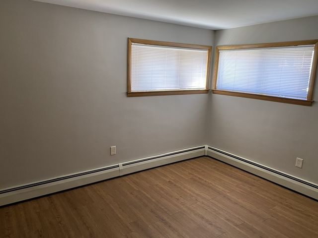 7900 W 26th Street GN, North Riverside, IL 60546