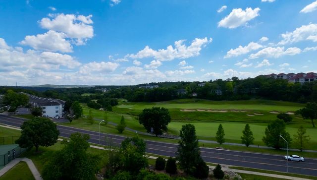 330 South Wildwood Drive Bldg 6 Unit 6, Branson, MO 65616