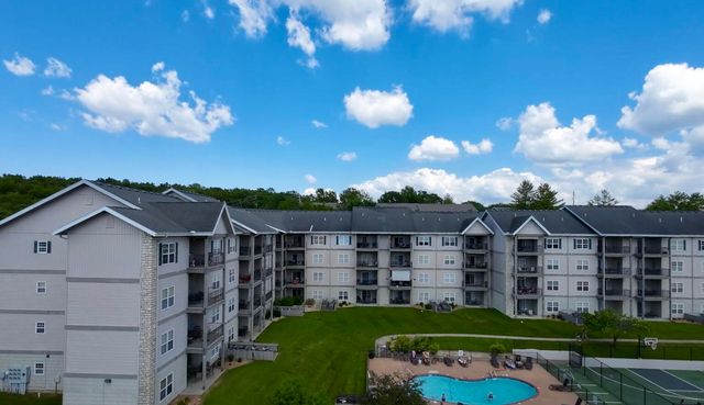 330 South Wildwood Drive Bldg 6 Unit 6, Branson, MO 65616