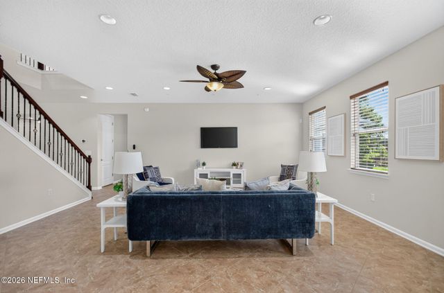 127 ROCKCREEK Drive, St. Johns, FL 32259