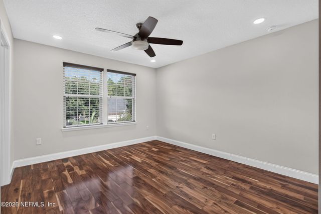 127 ROCKCREEK Drive, St. Johns, FL 32259