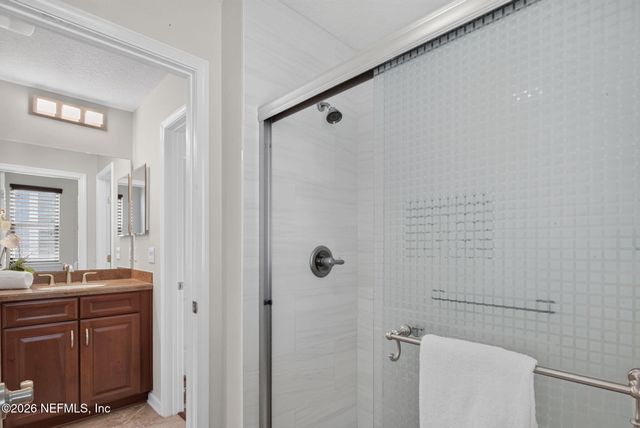 127 ROCKCREEK Drive, St. Johns, FL 32259