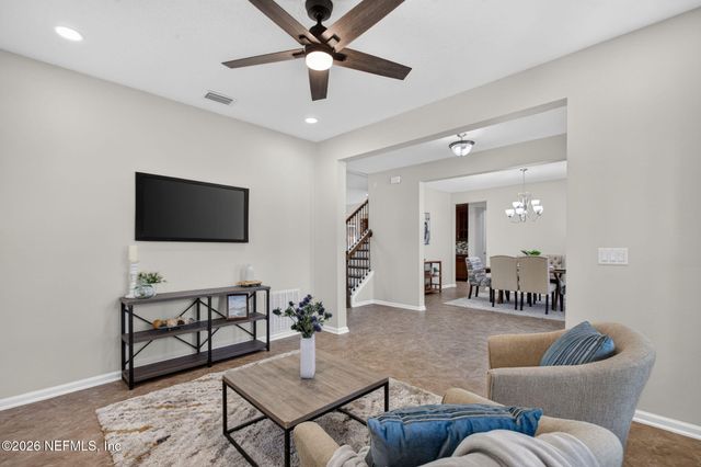 127 ROCKCREEK Drive, St. Johns, FL 32259