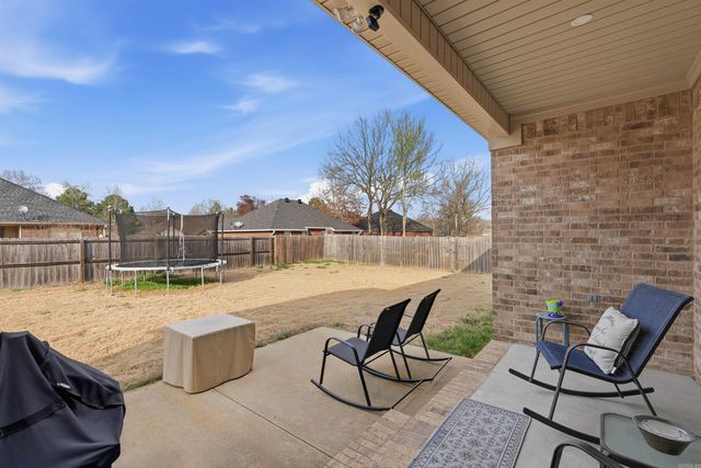 14 Wedgewood Drive, Greenbrier, AR 72058