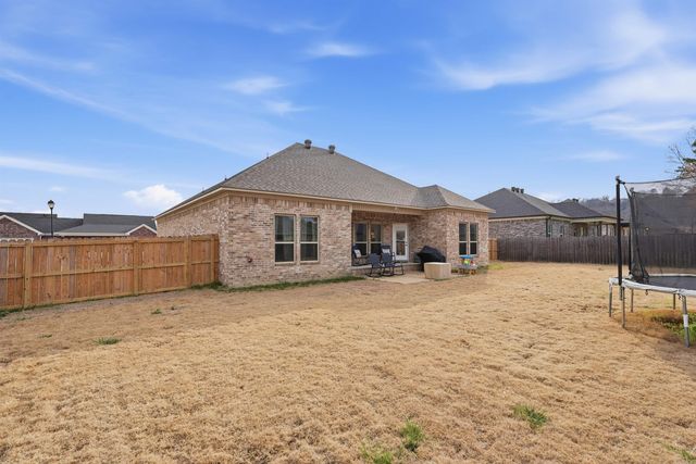 14 Wedgewood Drive, Greenbrier, AR 72058