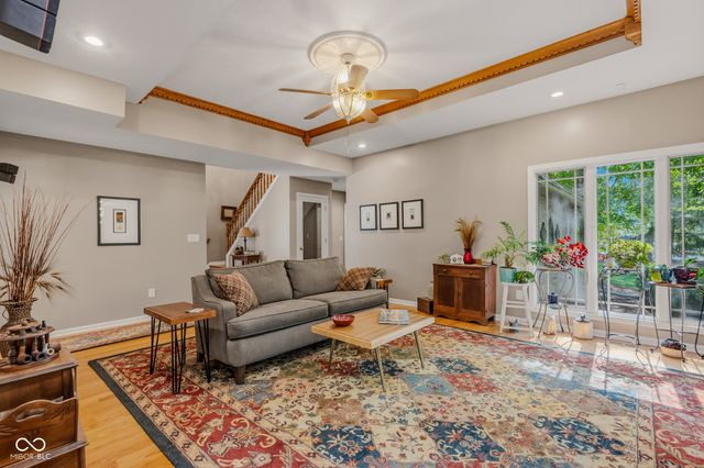 4640 Harrison Ridge Road, Columbus, IN 47201