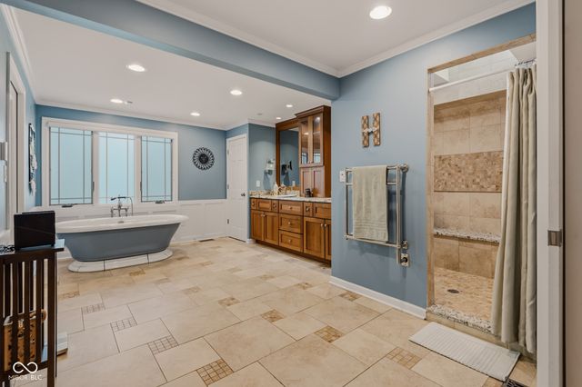 4640 Harrison Ridge Road, Columbus, IN 47201