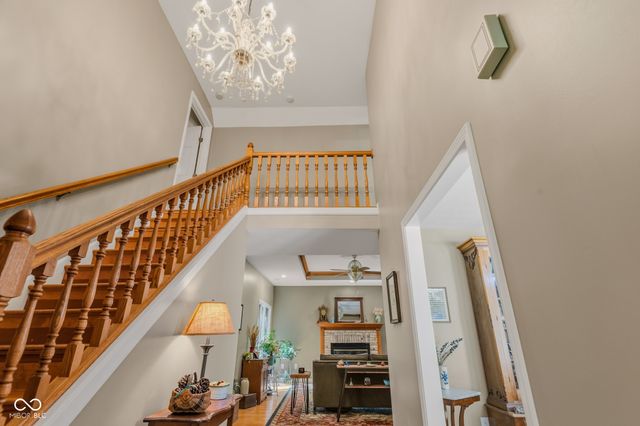 4640 Harrison Ridge Road, Columbus, IN 47201