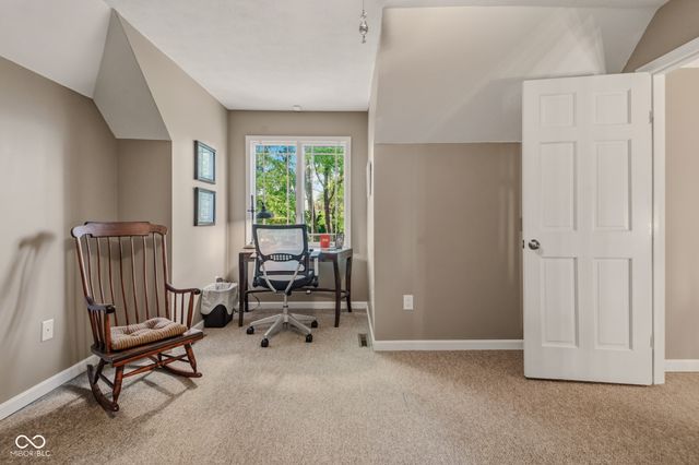 4640 Harrison Ridge Road, Columbus, IN 47201