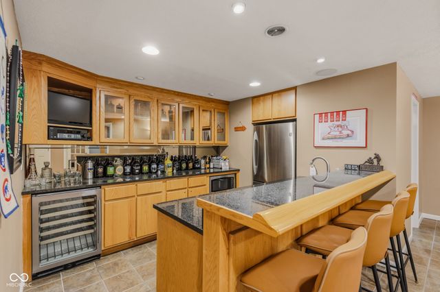4640 Harrison Ridge Road, Columbus, IN 47201