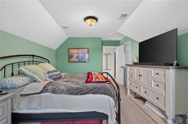 32605 E 175th Street, Pleasant Hill, MO 64080
