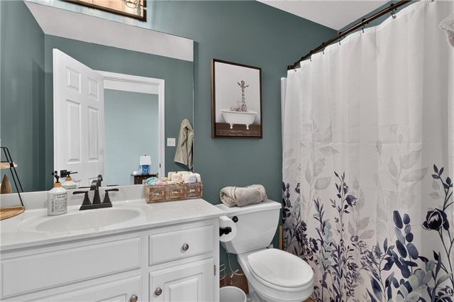 32605 E 175th Street, Pleasant Hill, MO 64080
