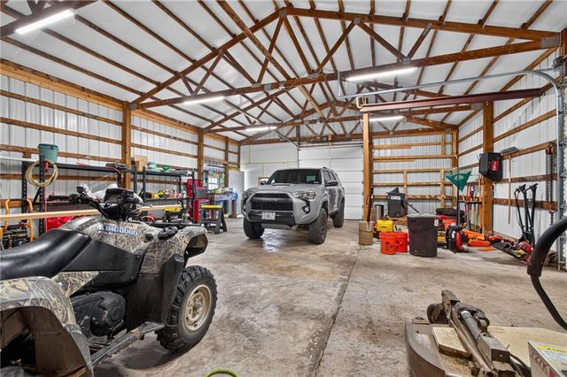 32605 E 175th Street, Pleasant Hill, MO 64080