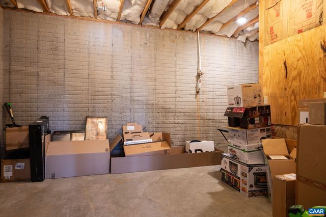 1041 CARRINGTON PL, Charlottesville, VA 22901