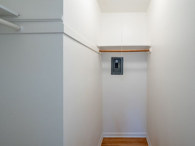 9662 Golf Terrace 2E, Des Plaines, IL 60016