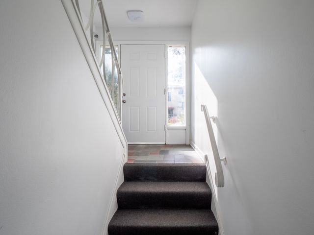 9662 Golf Terrace 2E, Des Plaines, IL 60016