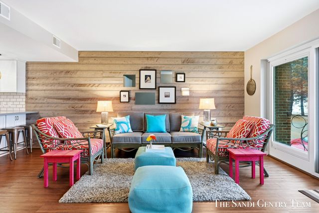 1159 S Harbor Drive B-3, Grand Haven City, MI 49417