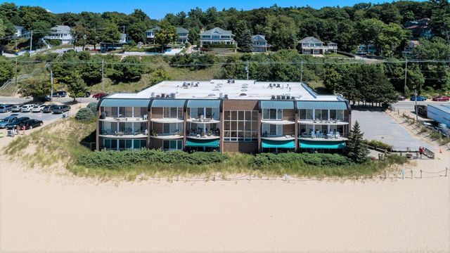 1159 S Harbor Drive B-3, Grand Haven City, MI 49417