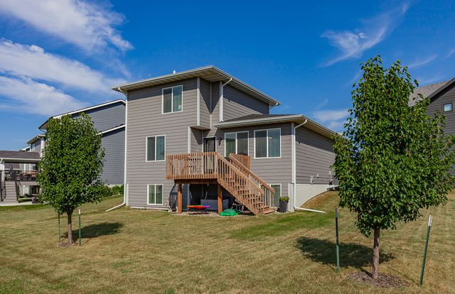 1002 NE 14th Street, Grimes, IA 50111