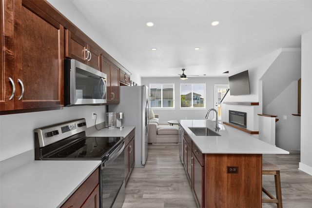 1002 NE 14th Street, Grimes, IA 50111